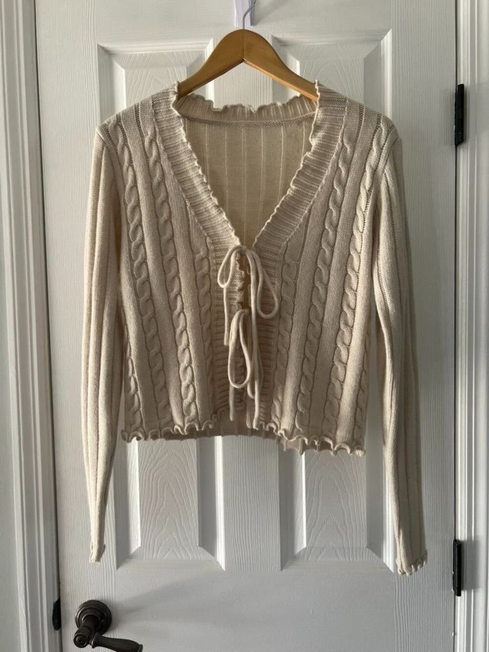 SHEIN Cream Cable Knit Tie Front Cardigan Women’s M Cropped Coquette Y2K